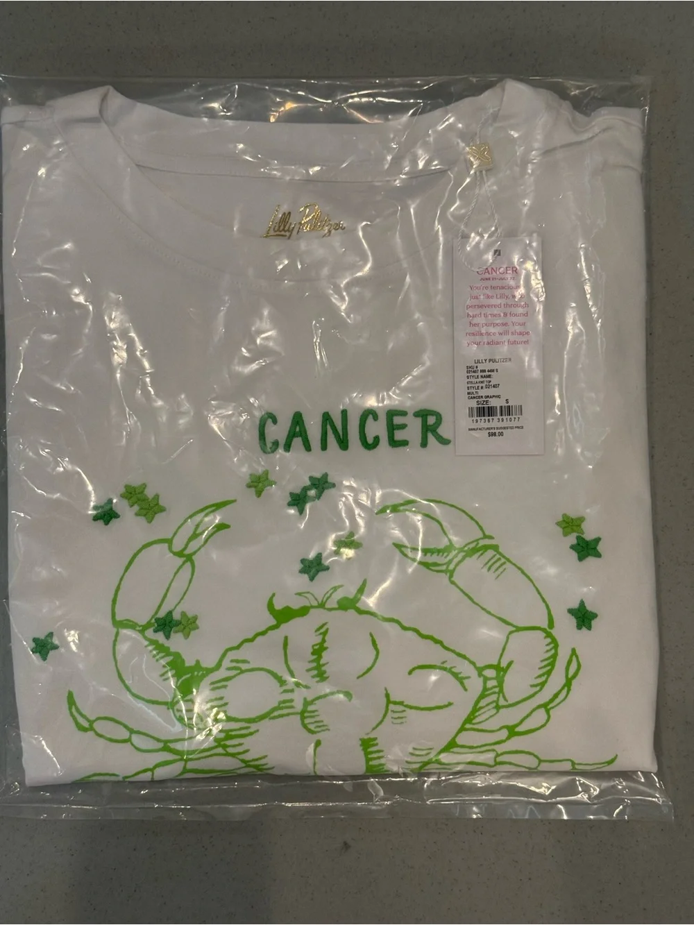 Lilly Pulitzer White Stella knit Tee. Green Zodiac Cancer Crab & signature NWT - Picture 2 of 3